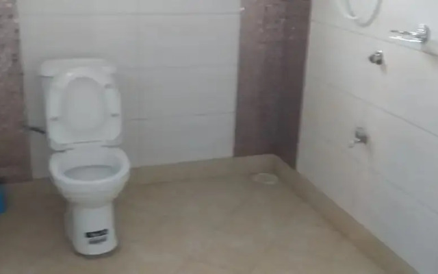 Hoima Breeze Hotel