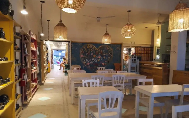 Dharmika Residence Boutique Hotel