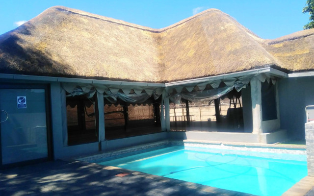 President Guest Lodge