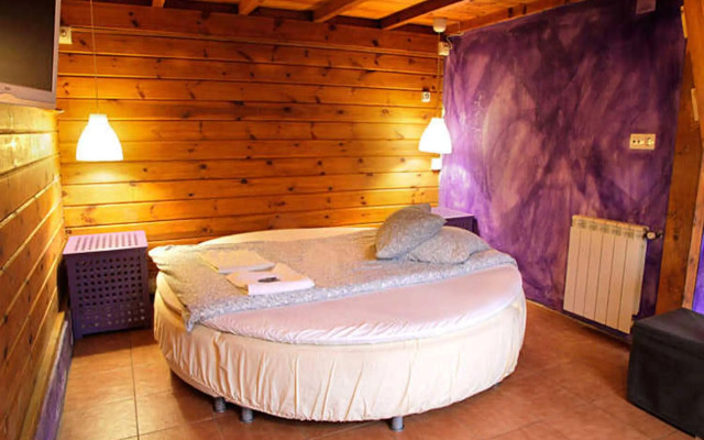 Fuente del Lobo Glamping  Bungalows - Adults Only