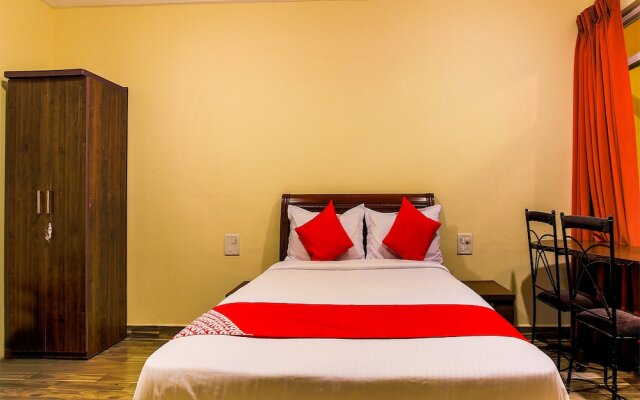 OYO 22410 Mandovi Riverfront Hotel By Ben Hospitalities