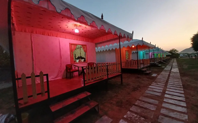 Royal Pushkar Camps