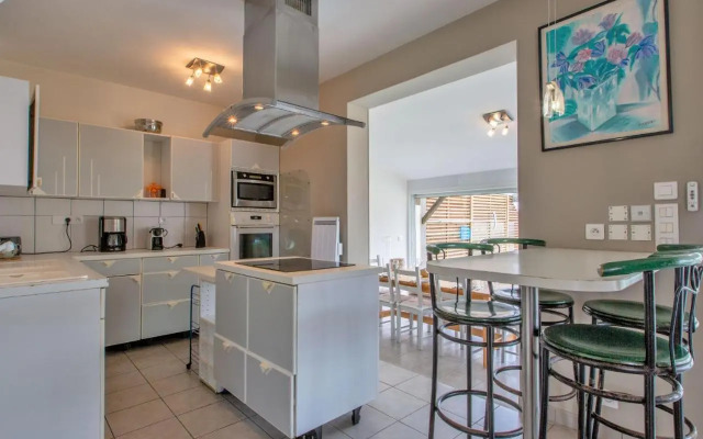 Holiday Home Les Baïnes - VIB220