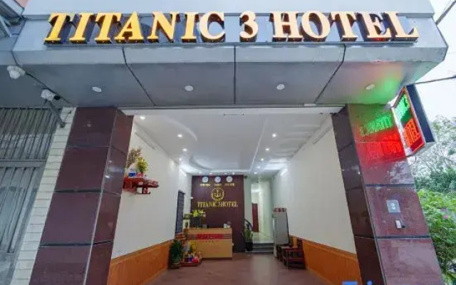 Titanic 3 Hotel