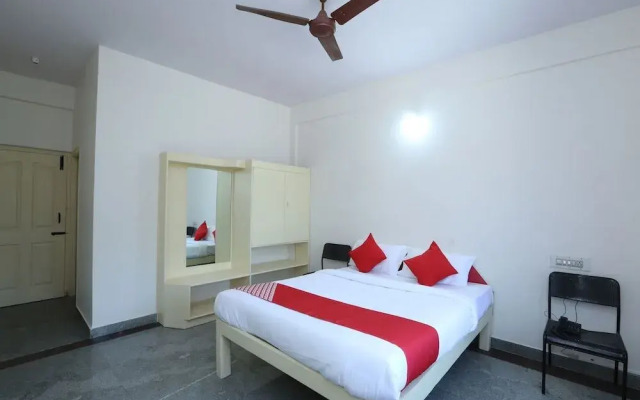 Oyo 30297 Riviera Residency