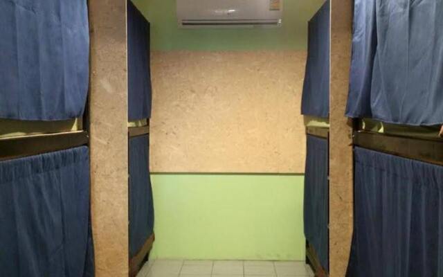 The Pillows Backpackers Inn