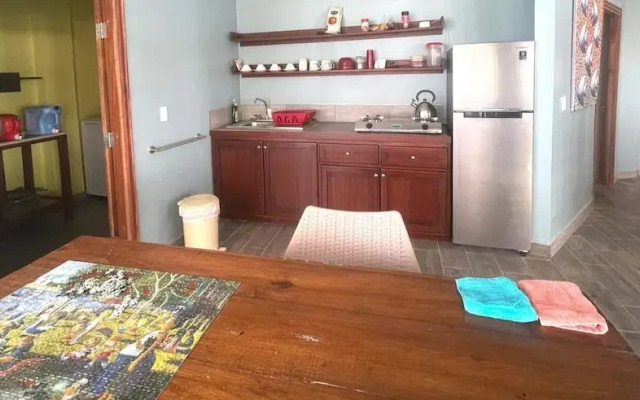 Mama Lola Bed and Breakfast