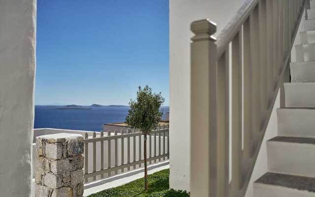 GrandeMar Suites