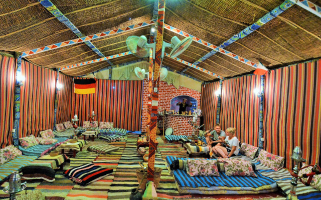 Rohanou Beach Resort