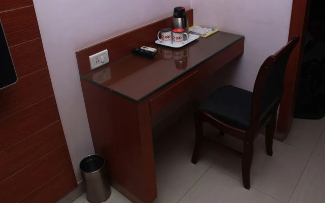 Oyo 2410 Near Railway Station