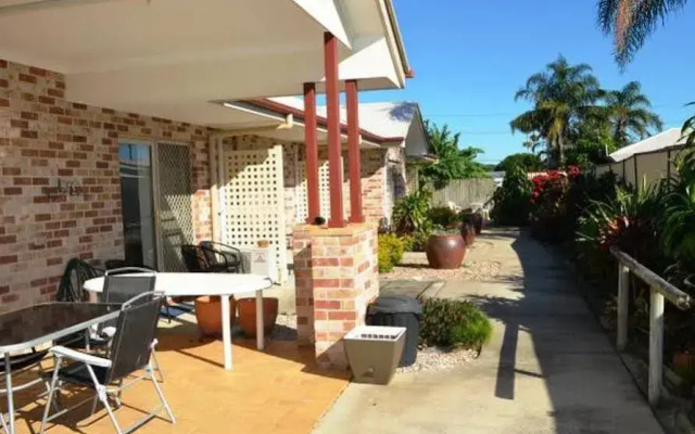 Redland Bay Motel