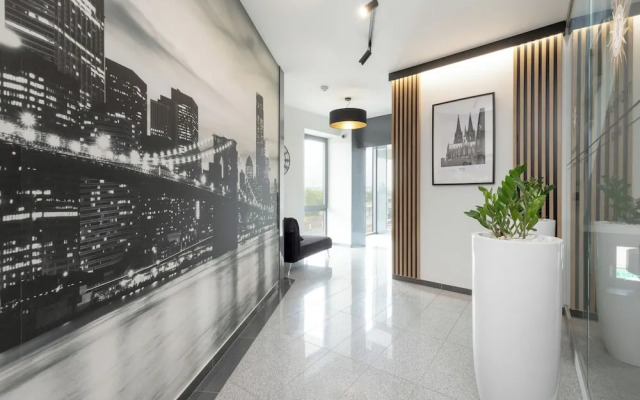 Apartport With Port View by Renters