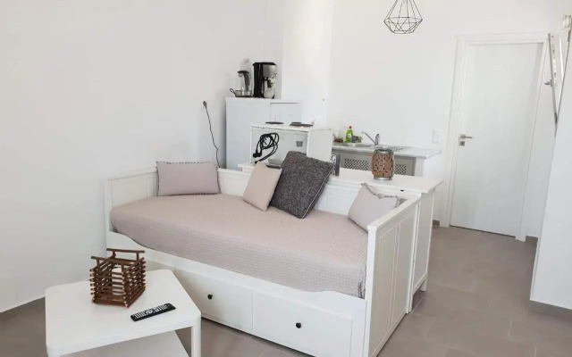 Sand & Waves House