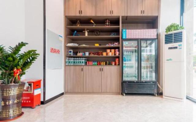 7Days Premium Zhongshan Tanzhou Town Market Central Branch