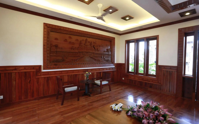 The Moon Residence & Spa