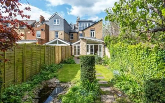 Summertown 4-br Family Home - Bright Spacious