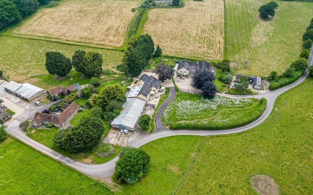 Leafield House @ Nables Farm