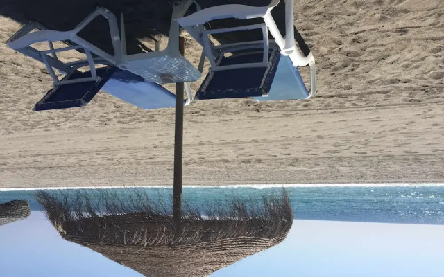 VenAVera E21B - 1 Bedroom/1Bath Beachfront WIFI