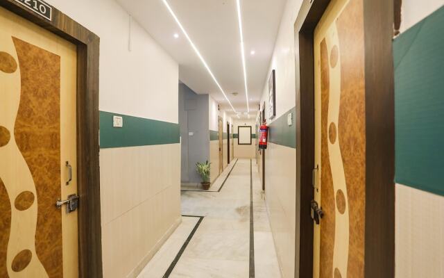 Fabhotel Greenstar Inn