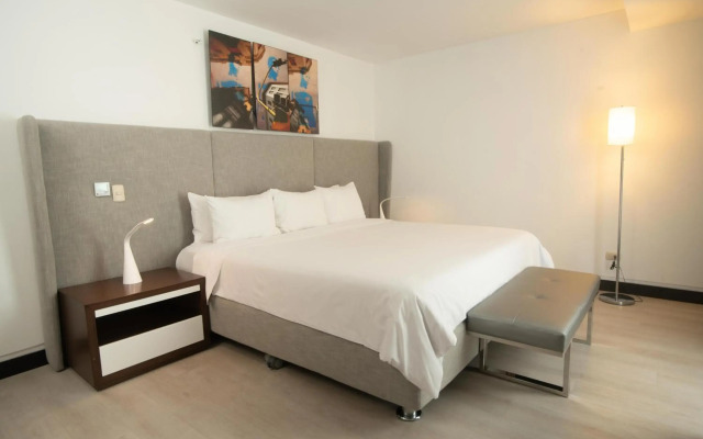 Radisson Hotel Decapolis Miraflores