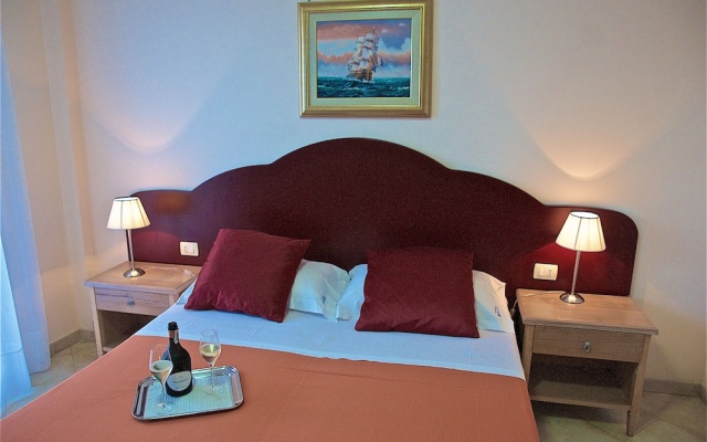 Hotel Teti