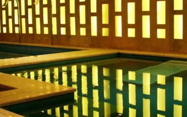 The Arctic Ocean Hotel