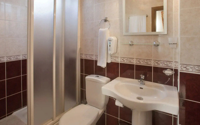 Triana Hotel