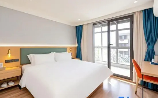 Qingmu Hotel (Nanjing Lukou Airport Maoting Road)