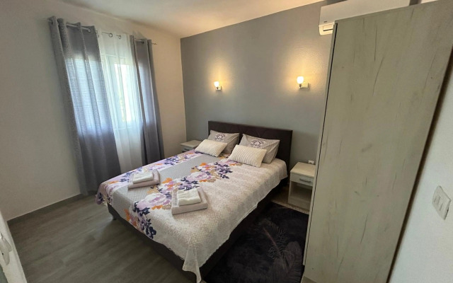 Green Field Apartments