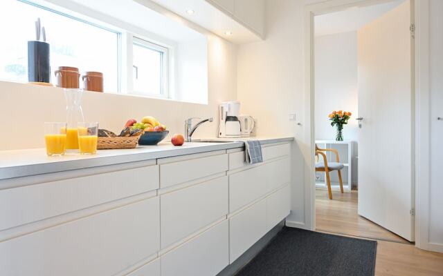 Spacious Modern 3-bedroom Apartment Near Metro Station in Copenhagen Ørestad