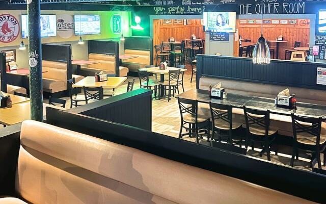 Shiretown Inn & Suites