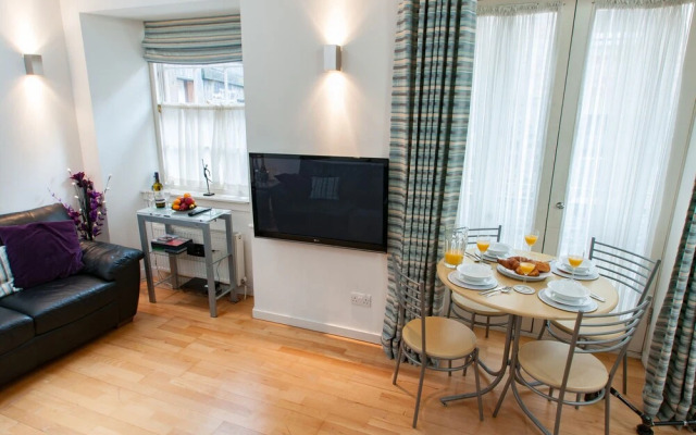Royal Mile Apartments