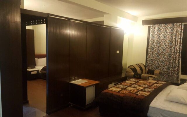 OYO 10109 Hotel River Regency