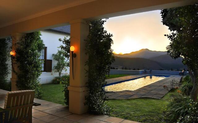 Elephant Lodge