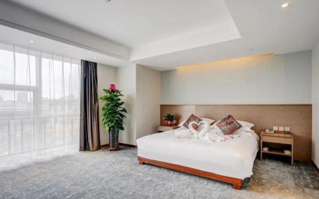 Longyun Hotel
