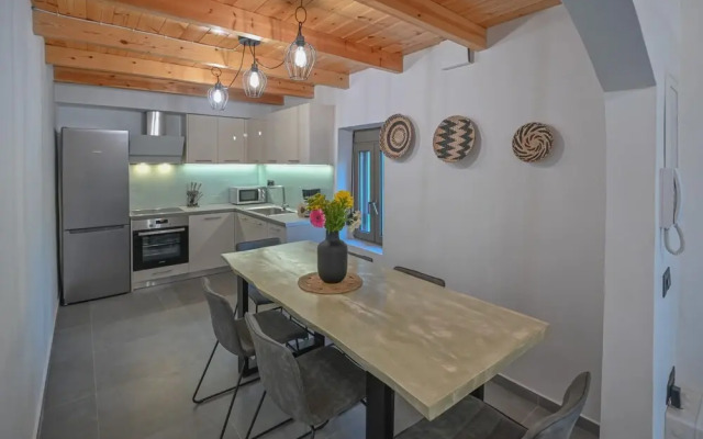 Villa Garifalia with Sauna & Hydromassage
