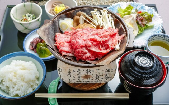 Shirakaba Hotel