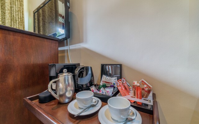 Casterbridge Hollow Boutique Hotel
