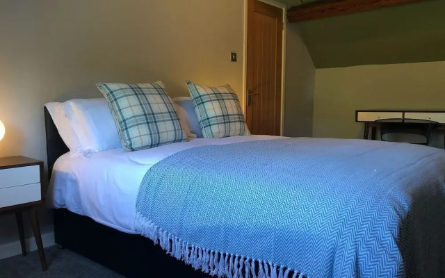 Old Fleece Apartments