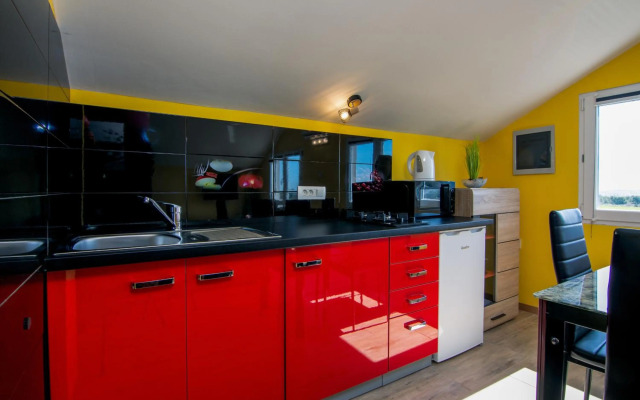 Family friendly house with a swimming pool Pomer, Medulin - 19050