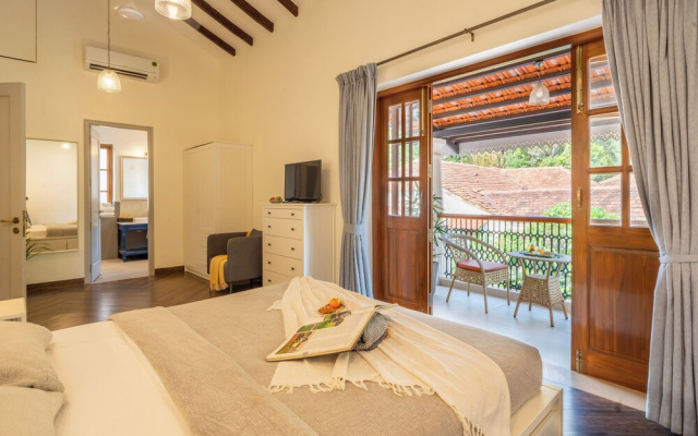 ELIVAAS  Lumin 4 BHK with Pool in Arpora