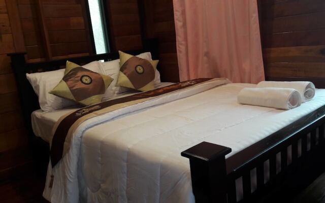Pun Na Homestay Bangsai
