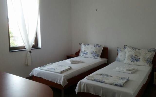 Inviting 1-bed Apartment in Aleksandrovo