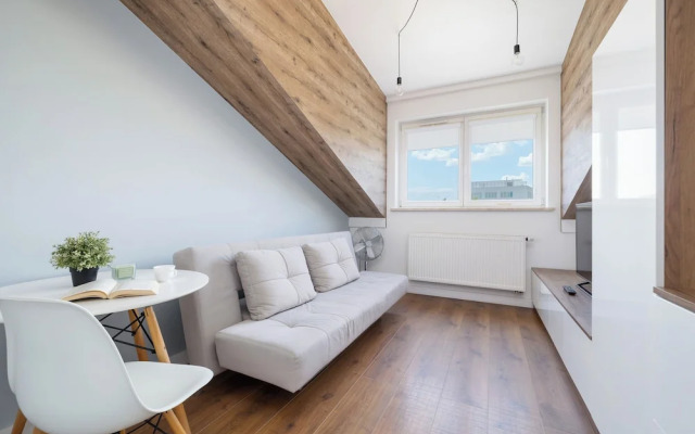 Cosy Arianska Studio by Renters