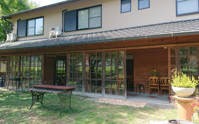 Yufuin Flora House