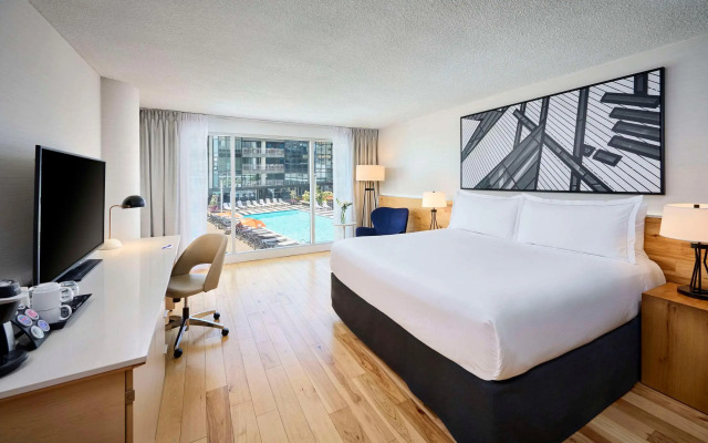 Radisson Blu Toronto Downtown