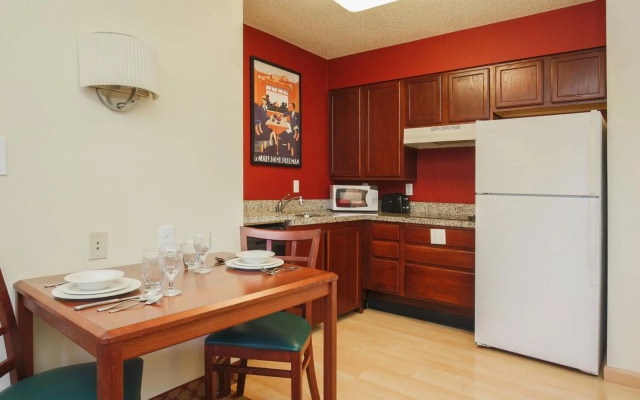 Residence Inn By Marriott Flint