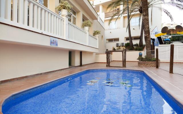 Crown Resorts Club Marbella