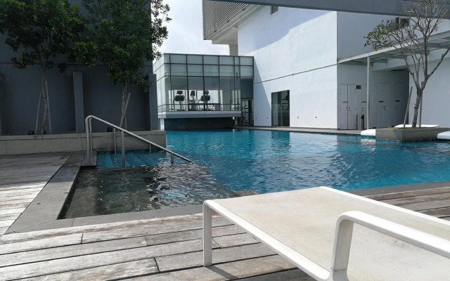 GT2@Cascades Residency