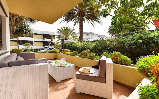 Belvilla by OYO Beach House Adelfas